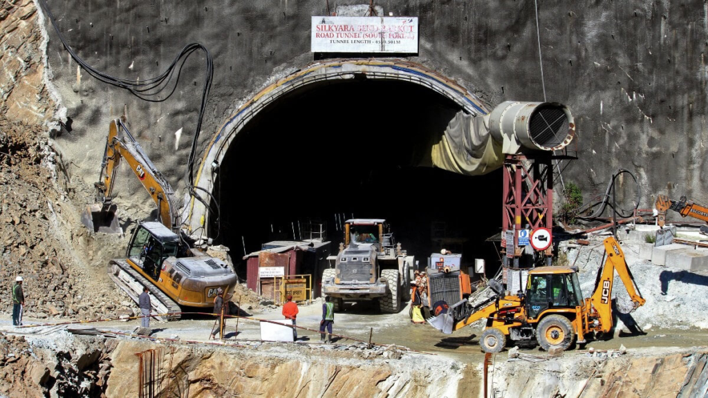 Examining 5 Strategies for Rescuing Trapped Workers in the Uttarakhand Tunnel Collapse
