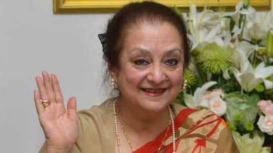 Saira Banu reacts to Zeenat and Mumtaz's feud Saira Banu reacts to Zeenat and Mumtaz's feud