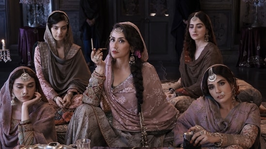 Heeramandi review Sanjay Leela Bhansalis sprawling sparkling debut show is