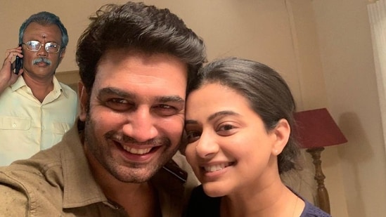Sharad Kelkar reacted on his absence from The Family Man Season 3. Sharad Kelkar reacted on his absence from The Family Man Season 3.