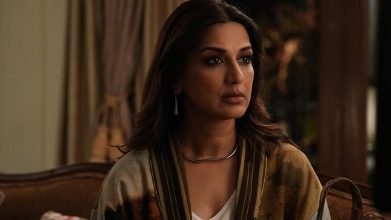 The Broken News season 2 review Sonali Bendre is the