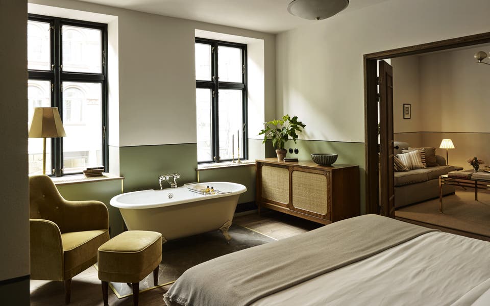 The best European hotels with in-room bathtubs 2 The best European hotels with in room bathtubs