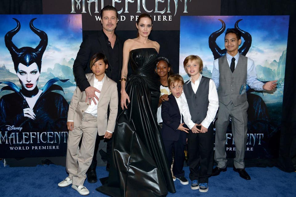 1717226144 944 How did Angelina Jolie and Brad Pitts divorce get so
