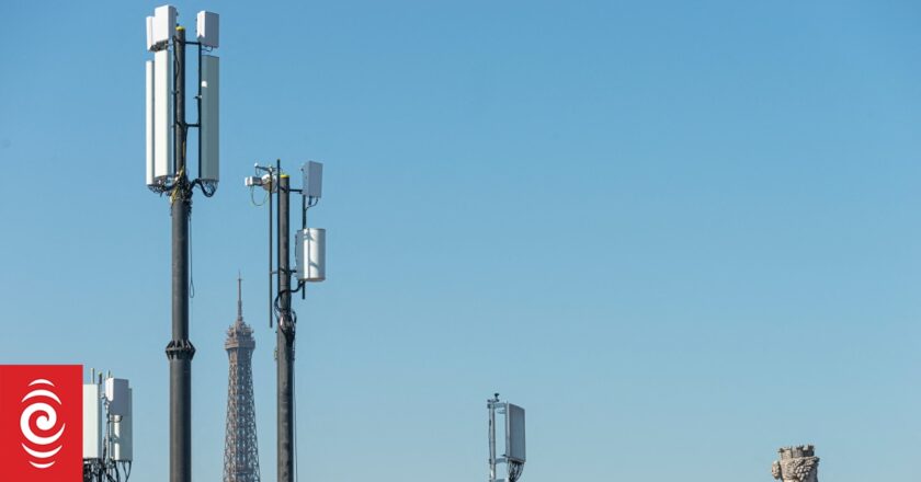 Telecoms installations vandalised in France