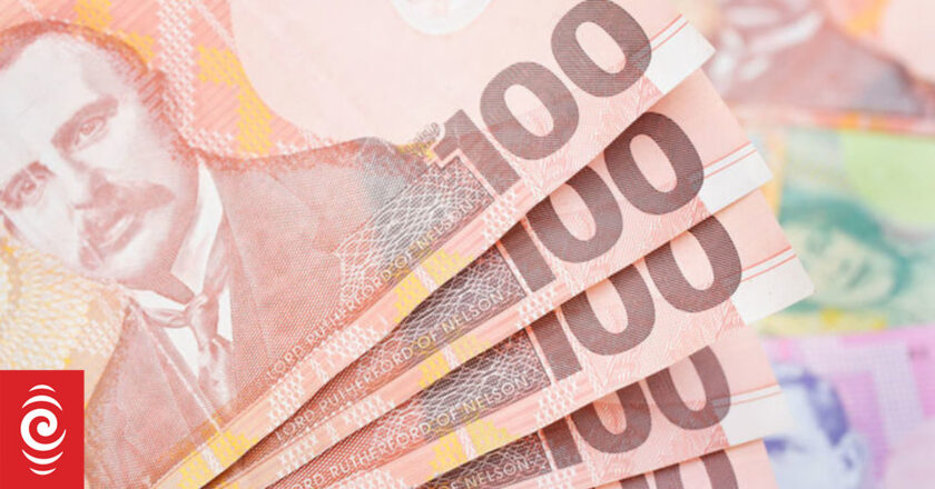 Sharesies trader given formal warning for suspected market manipulation