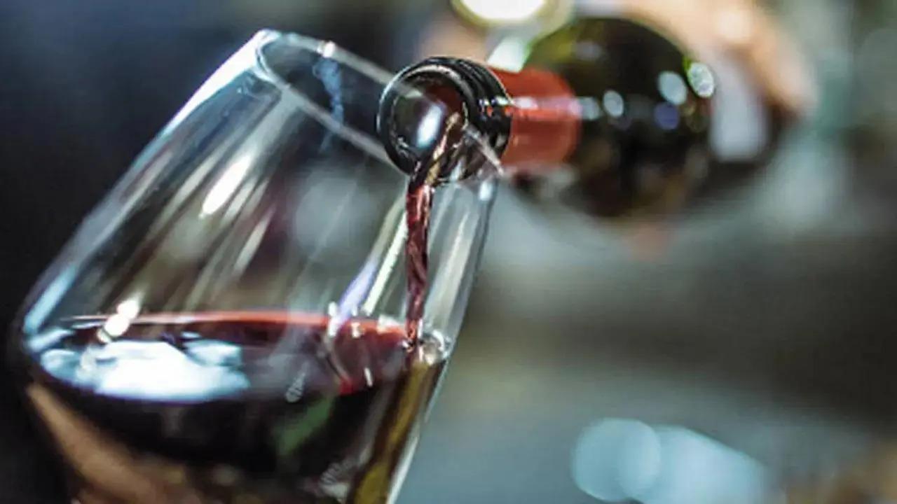 No amount of drinking alcohol is safe Study debunks previous