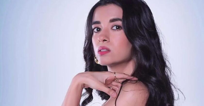 Saba Azad starts shooting for Season 2 of ‘Who`s Your Gynac?’