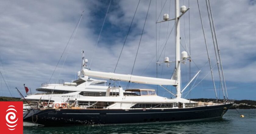 Bayesian sinking: Four victims on Mike Lynch yacht died of suffocation, autopsies suggest