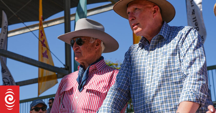 Australian opposition mulls lower taxes for residents in regions