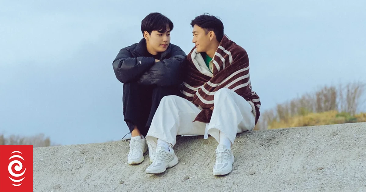 4KM4G2E boyfriend webp