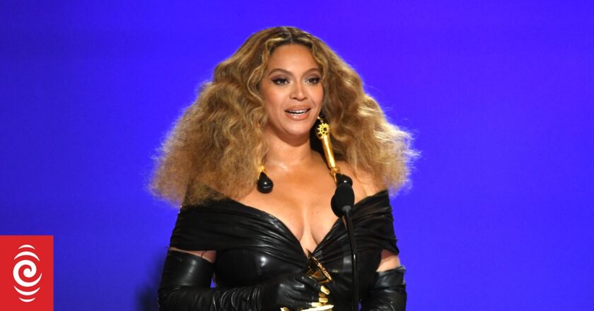 Singer Beyonce to perform at Democratic convention – report