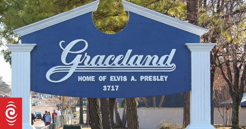 Woman charged in alleged plan to steal Elvis’ Graceland