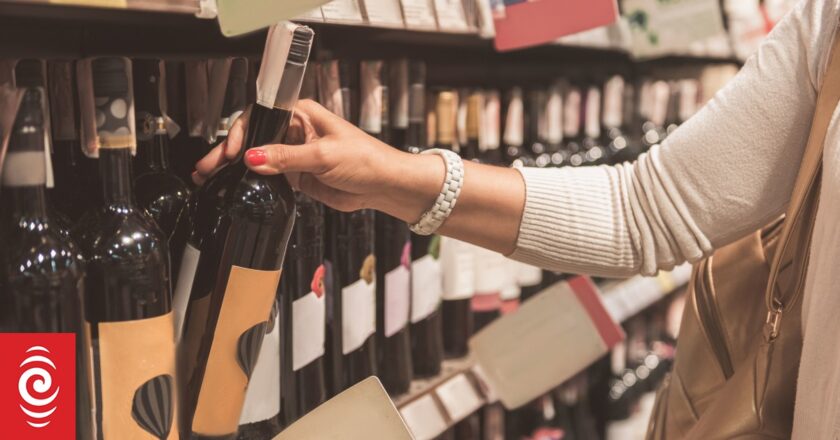 Auckland bottle shops fear stricter new rules will shut them down