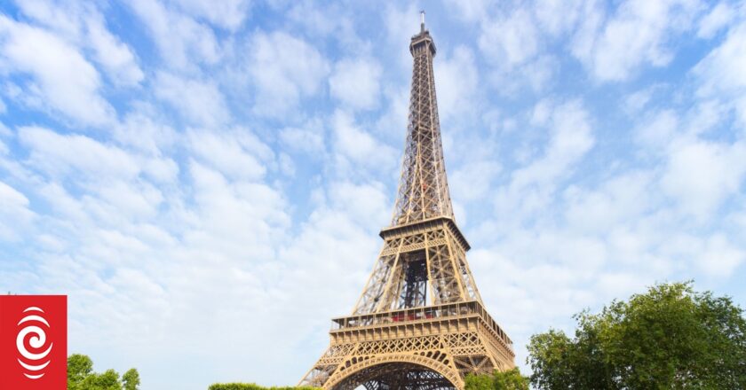 New Zealand diplomat victim of armed robbery in Paris