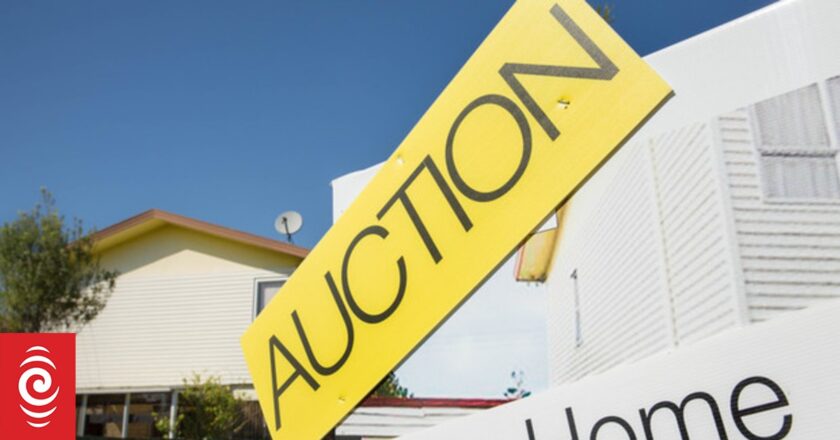 House buyer gets $20k payout after bidding at auction without preapproval
