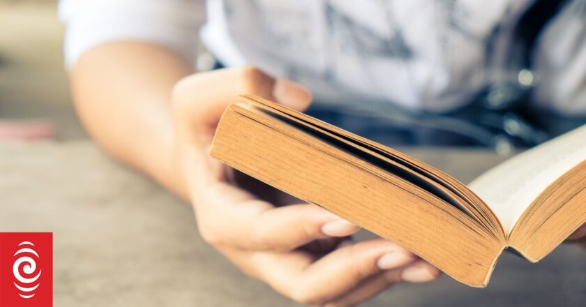 Italian thief caught red-handed after sitting down to read book mid-burglary