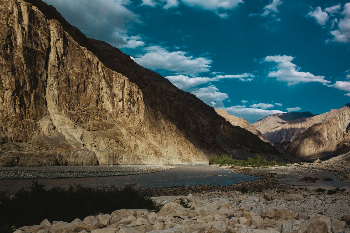 Lessons from Ladakh: the Himalayan birthplace of the localisation movement 2 Lessons from Ladakh the Himalayan birthplace of the localisation movement