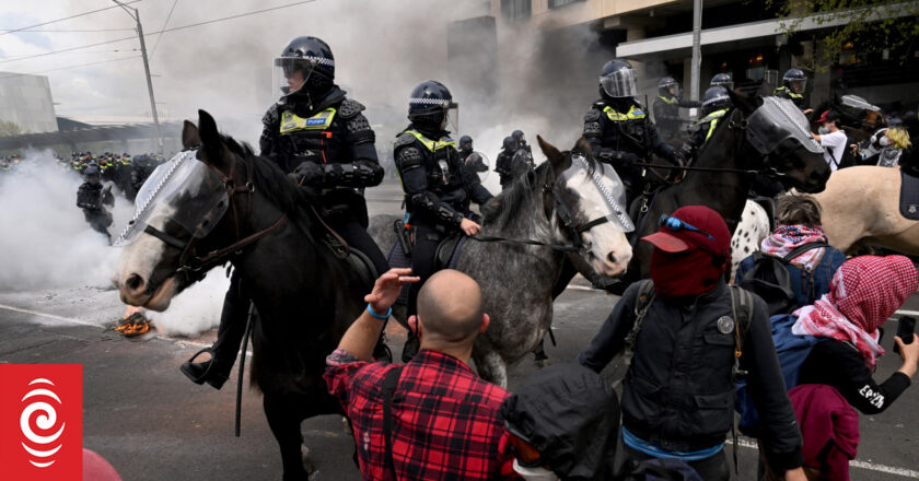 Victoria Police maintain presence at Land Forces expo as human rights groups condemn ‘excessive’ force
