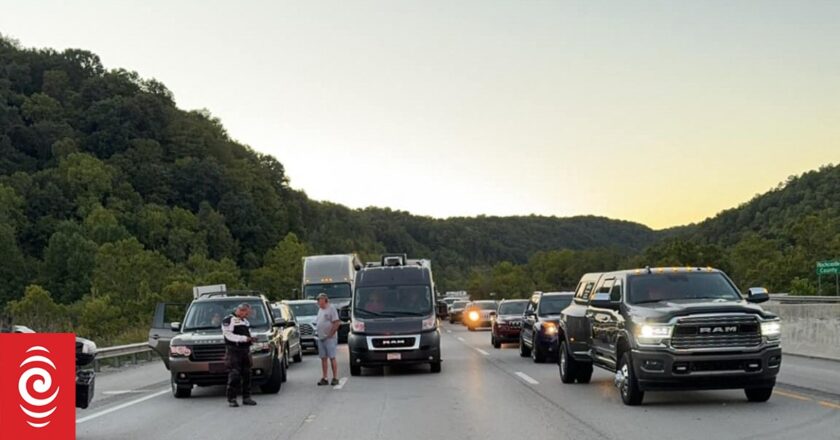 Kentucky highway shooting suspect being hunted in rugged forest area