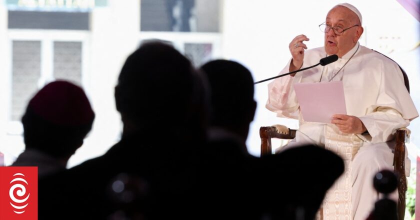 Papua New Guinea to roll out red carpet for Pope Francis