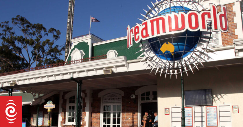Woman hospitalised after tiger attack at Dreamworld on the Gold Coast