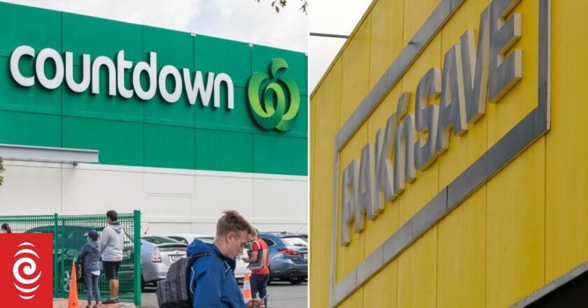 Calls for greater powers to get supermarkets competing after report