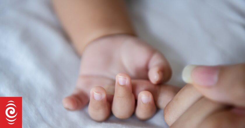 China stops foreign adoptions of its children after three decades