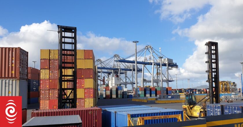New Zealand businesses fear disruption of American port strikes