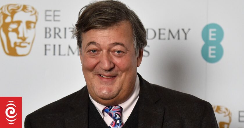 British actor Stephen Fry gets Austrian citizenship