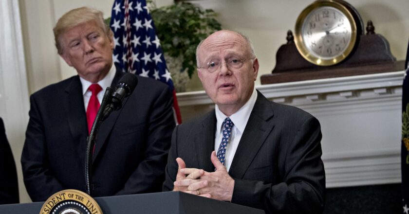 Pfizer’s former CEO and CFO break from Starboard’s activist campaign