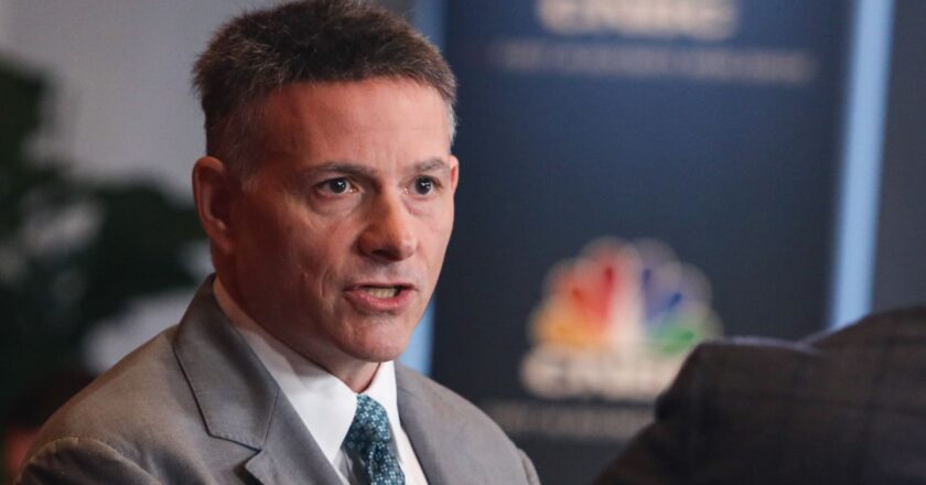 David Einhorn says Peloton is significantly undervalued