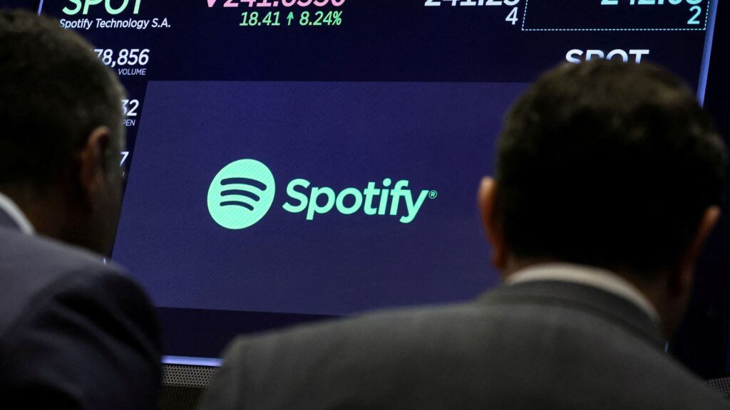 Spotify is ready to follow Netflix and be the next breakout streaming stock, according to the charts