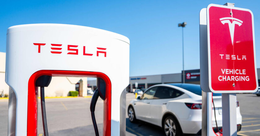 TSLA, WFC, JPM, FAST and more