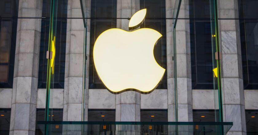 KeyBanc downgrades Apple to underweight, citing iPhone sale concerns