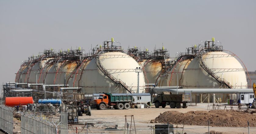 WTI, Brent edge lower after selloff