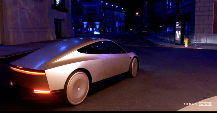 Elon Musk hypes a $30,000 Tesla Cybercab, Robovan at robotaxi event