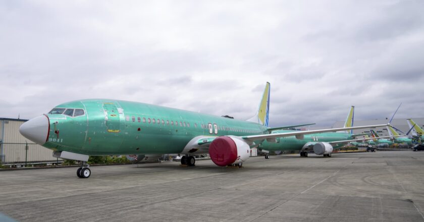 Boeing to cut 17,000 jobs as losses deepen during factory strike