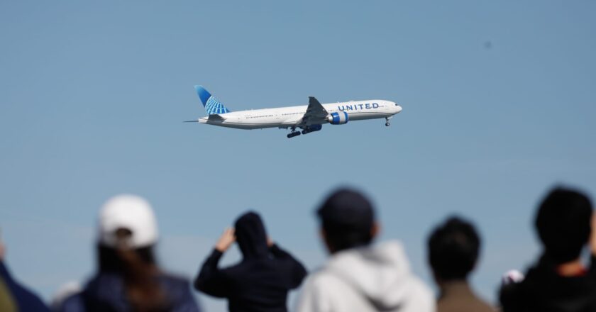 Stocks making the biggest moves midday: BA, UPS, CI, WRBY