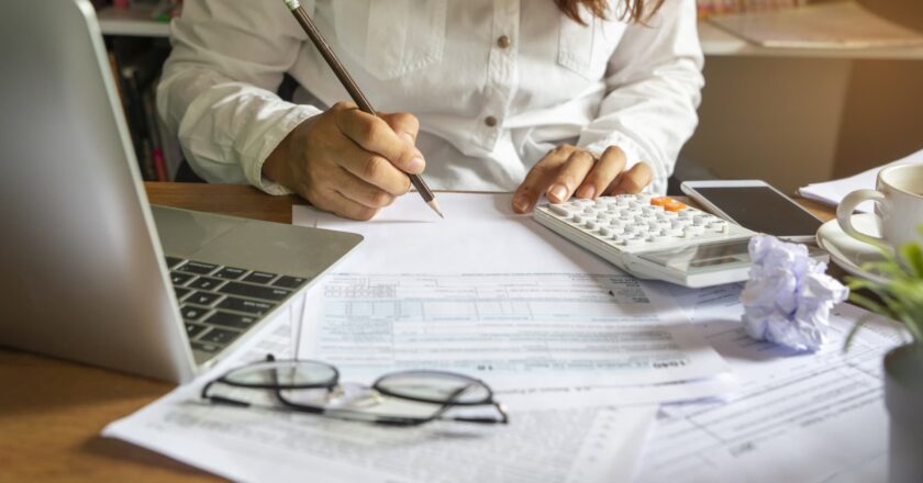 2025 tax brackets and federal income rates