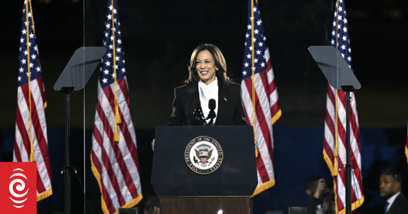 US election live: Watch as Kamala Harris gives final major speech
