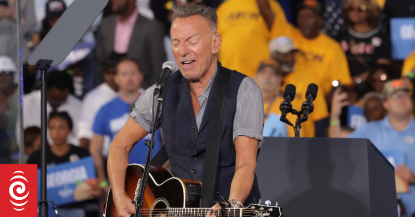 Bruce Springsteen performs at Kamala Harris rally, calls Donald Trump an ‘American tyrant’