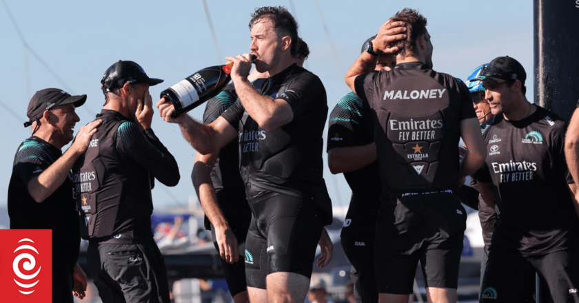 ‘Best ever’ New Zealand beat Britain to defend America’s Cup
