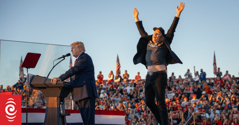 Trump appears before large crowd at site of assassination attempt in Pennsylvania