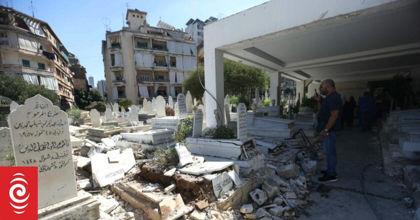 Israel strikes Beirut suburb, Hezbollah keeps up cross-border fire