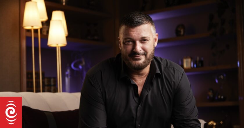 The Detail: The billion dollar Du Val empire that didn’t exist