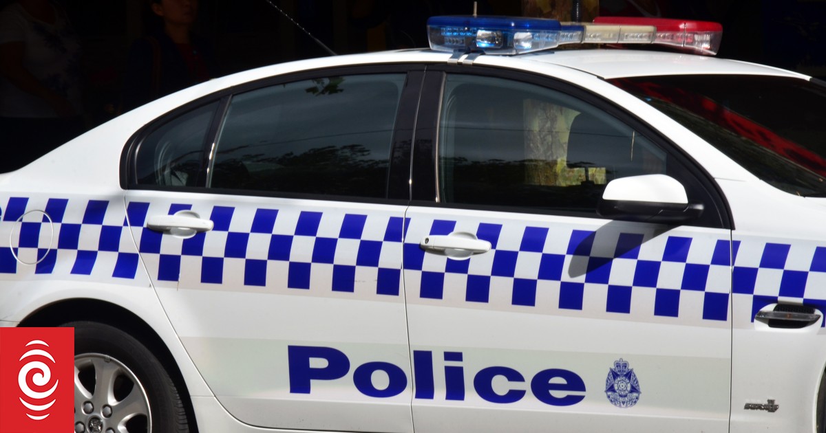 4MM52OL copyright image 244178