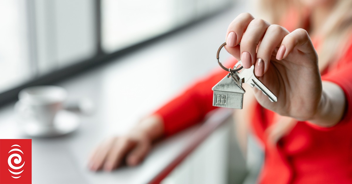 4NKVBEI house key jpg