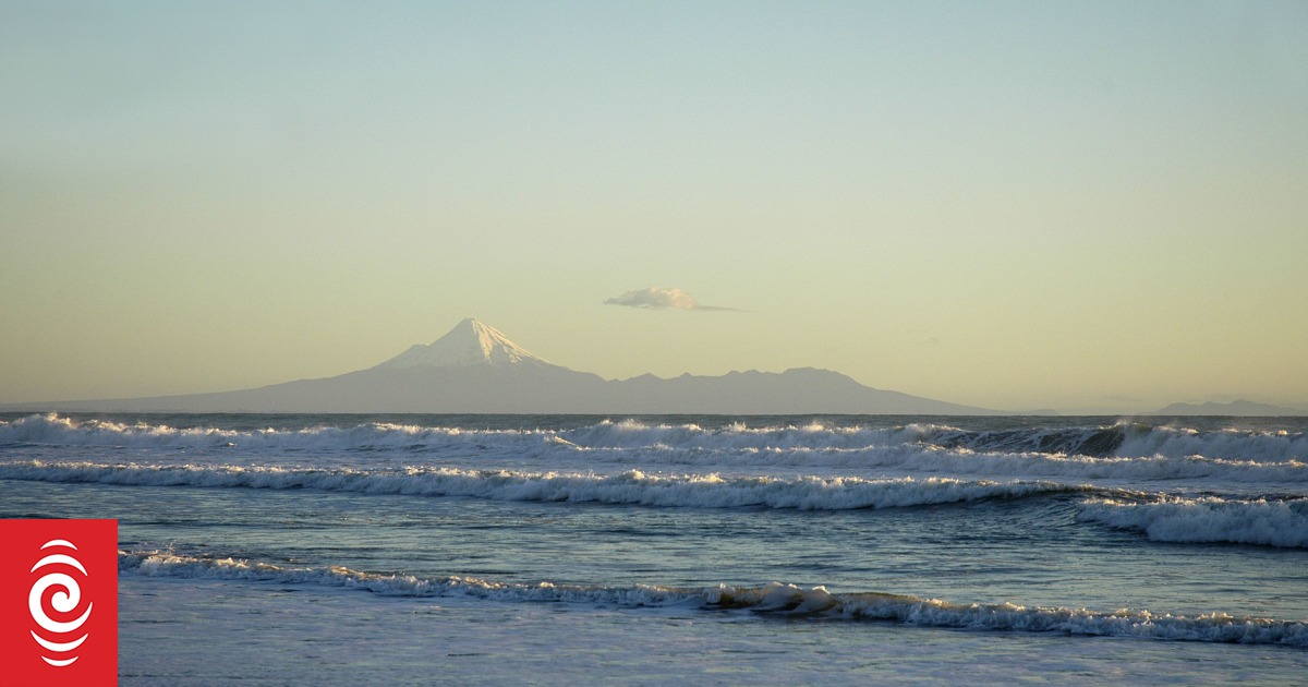 4OM3EHR image crop 23054