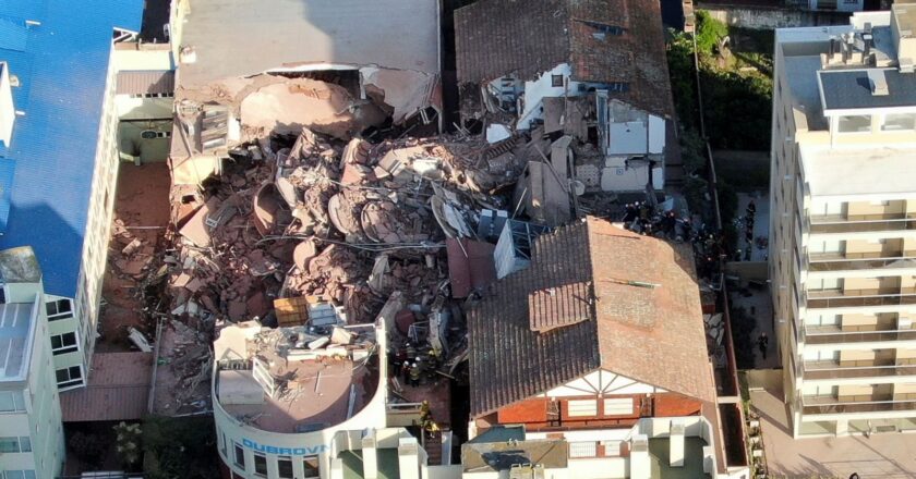Hotel building collapses in Argentina | World News