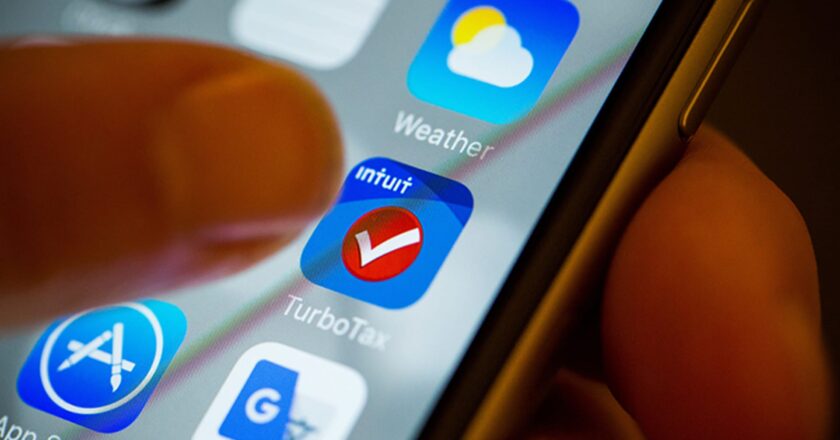 H&R Block, Intuit stocks fall following Trump tax-filing app report